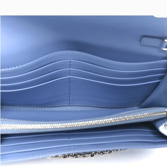 FENDI Continental Envelope Wallet On Chain - Picture 15 of 15